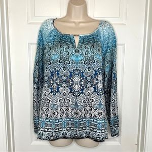 NWT White House Black Market Blouse size Medium